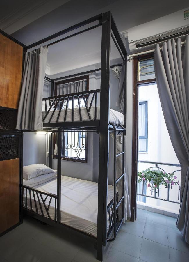 Nusmile'S Hostel And Travel Ханой Екстериор снимка