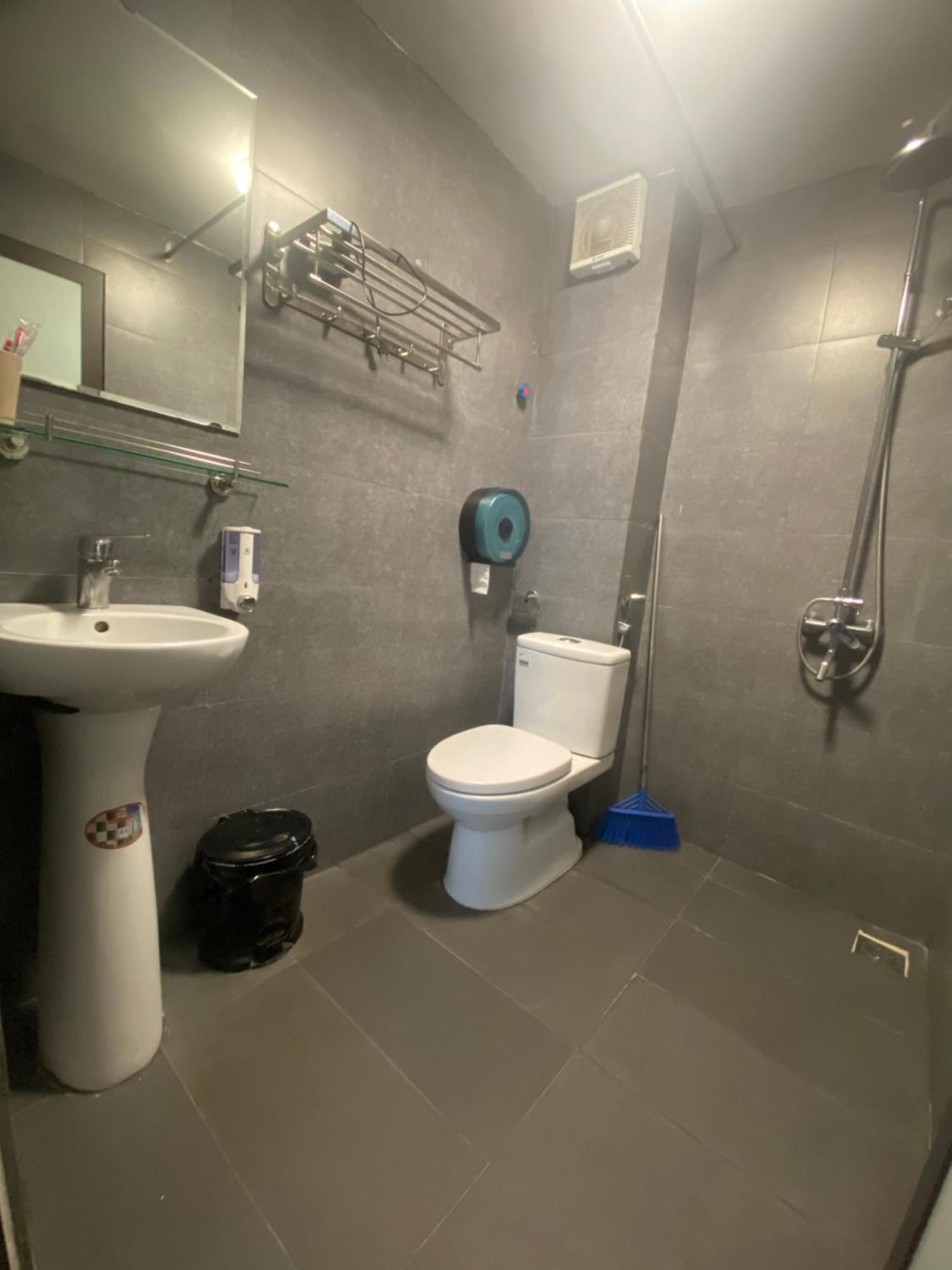 Nusmile'S Hostel And Travel Ханой Екстериор снимка