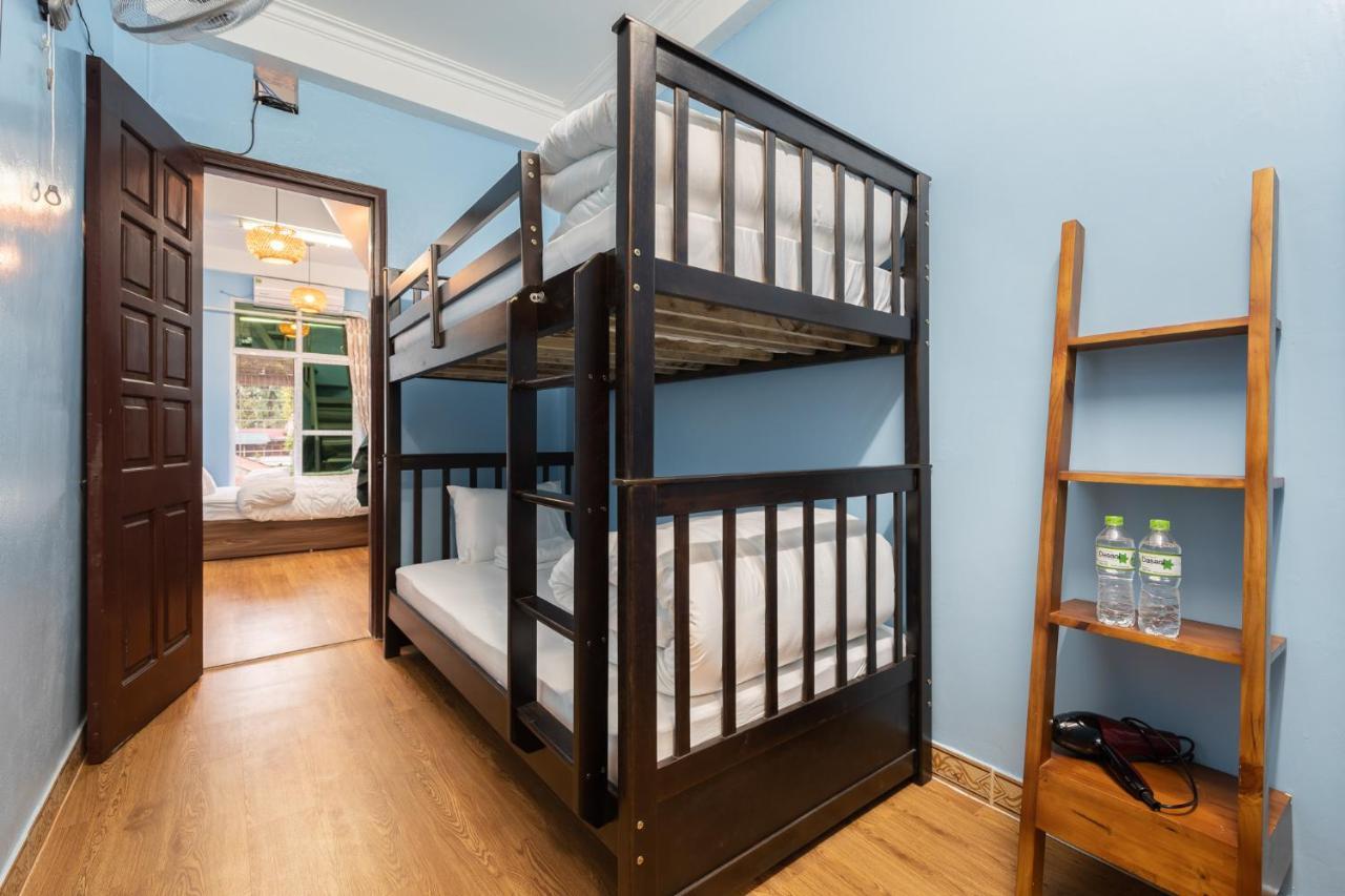 Nusmile'S Hostel And Travel Ханой Екстериор снимка